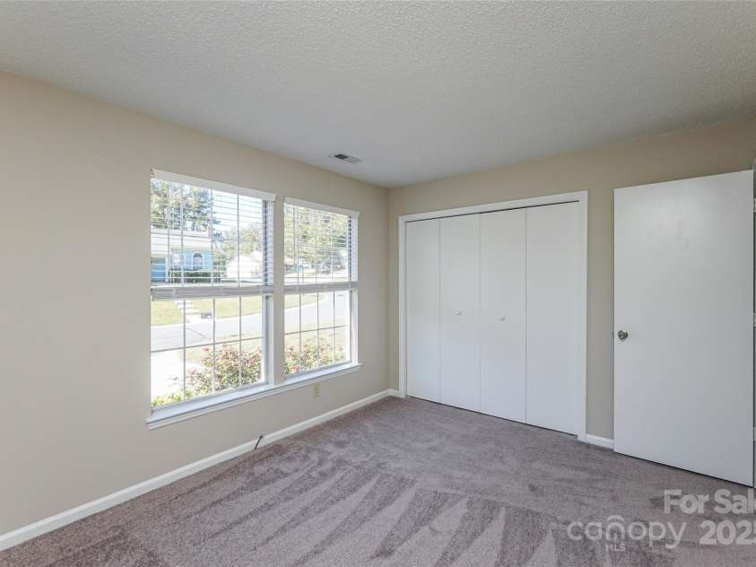 14301 Beryl Court, Pineville, NC 28134.  MLS# CAR4191983, YatesRealty ID 14833. 