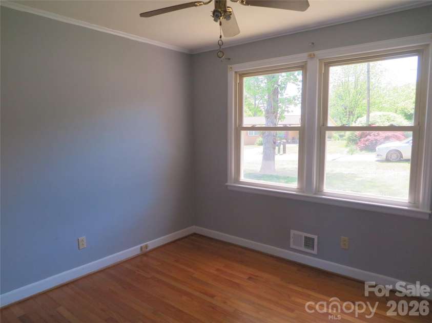 2406 Easton Drive, Shelby, NC 28152.  MLS# CAR4373233, YatesRealty ID 14833. 