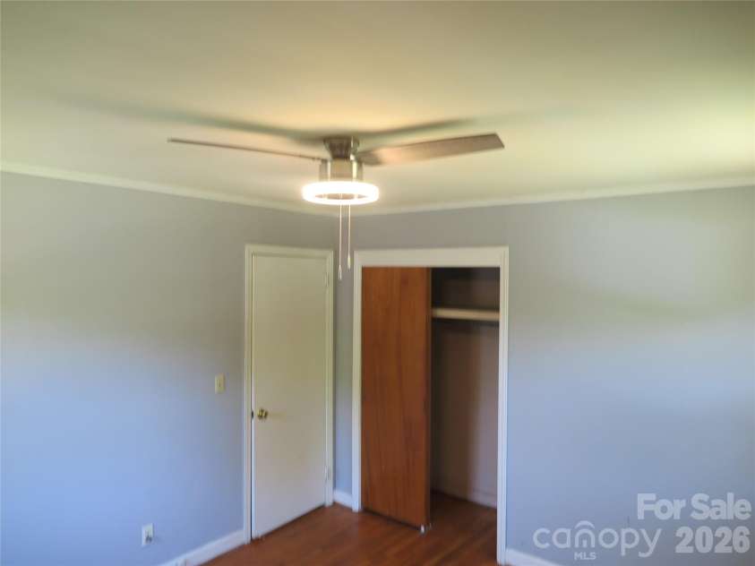 2406 Easton Drive, Shelby, NC 28152.  MLS# CAR4373233, YatesRealty ID 14833. 