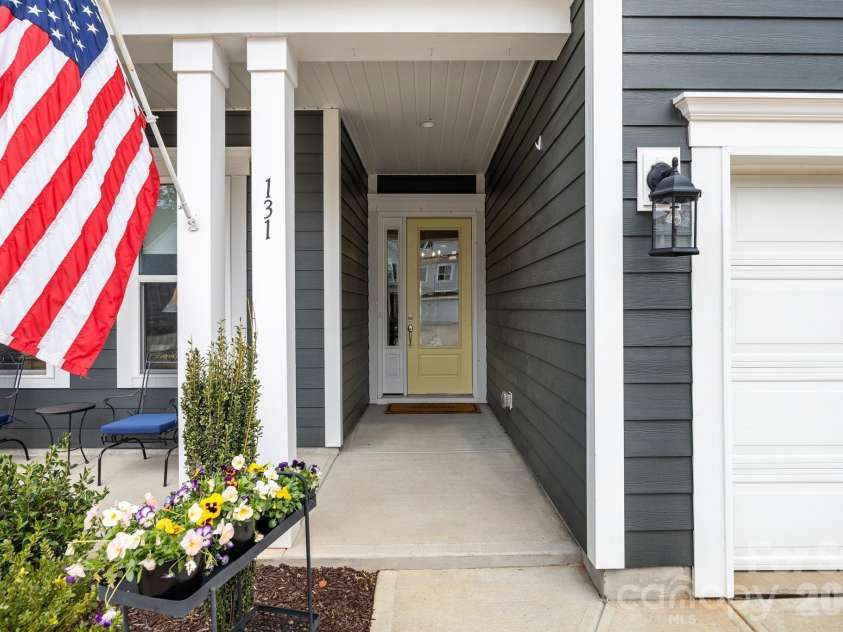 131 Reids Cove Drive, Mooresville, NC 28117.  MLS# CAR4348972, YatesRealty ID 14834. 