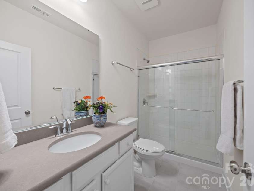 131 Reids Cove Drive, Mooresville, NC 28117.  MLS# CAR4348972, YatesRealty ID 14834. 