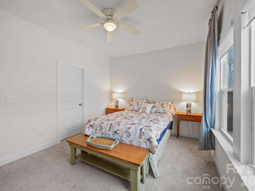 131 Reids Cove Drive, Mooresville, NC 28117.  MLS# CAR4348972, YatesRealty ID 14834. 