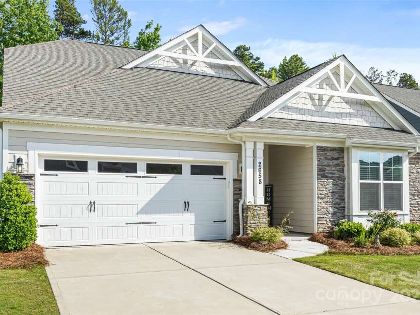 2658 Manor Stone Way, Indian Trail, NC 28079.  MLS# CAR4259713, YatesRealty ID 14835. 