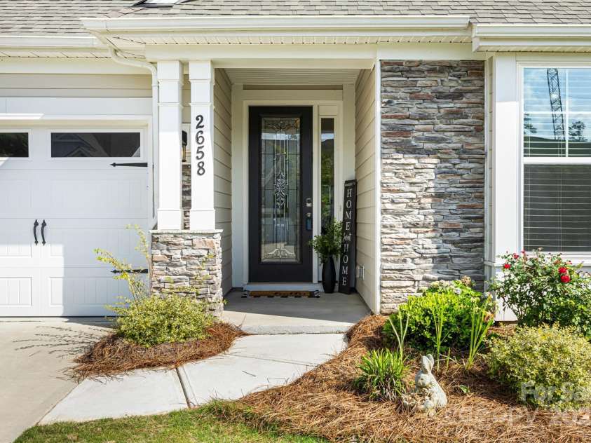 2658 Manor Stone Way, Indian Trail, NC 28079.  MLS# CAR4259713, YatesRealty ID 14835. 