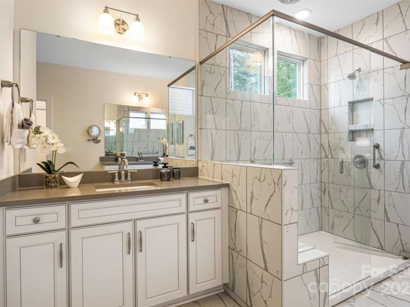 2658 Manor Stone Way, Indian Trail, NC 28079.  MLS# CAR4259713, YatesRealty ID 14835. 