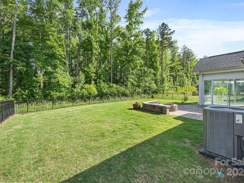 2658 Manor Stone Way, Indian Trail, NC 28079.  MLS# CAR4259713, YatesRealty ID 14835. 
