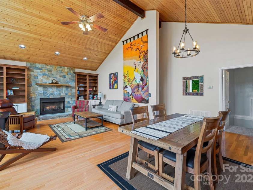 283 Grapevine Cove, Waynesville, NC 28785.  MLS# CAR4260835, YatesRealty ID 14836. 