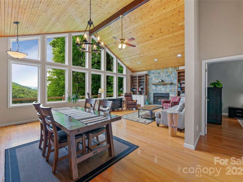 283 Grapevine Cove, Waynesville, NC 28785.  MLS# CAR4260835, YatesRealty ID 14836. 