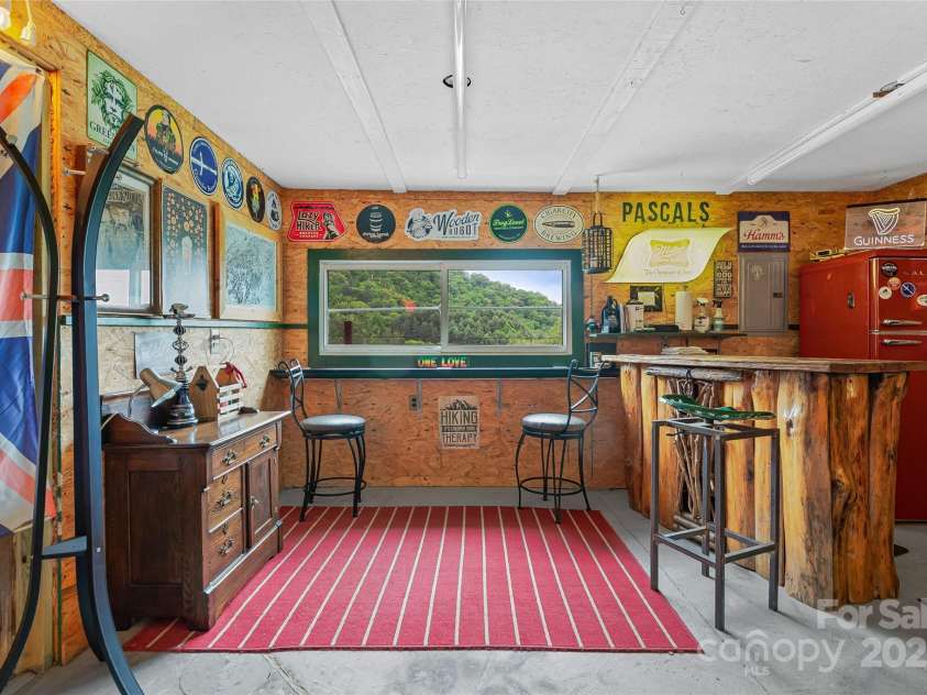 283 Grapevine Cove, Waynesville, NC 28785.  MLS# CAR4260835, YatesRealty ID 14836. 