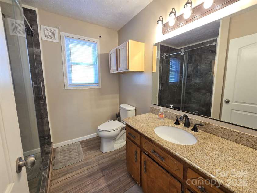 118 Sherwood Drive, Morganton, NC 28655.  MLS# CAR4239510, YatesRealty ID 14837. 