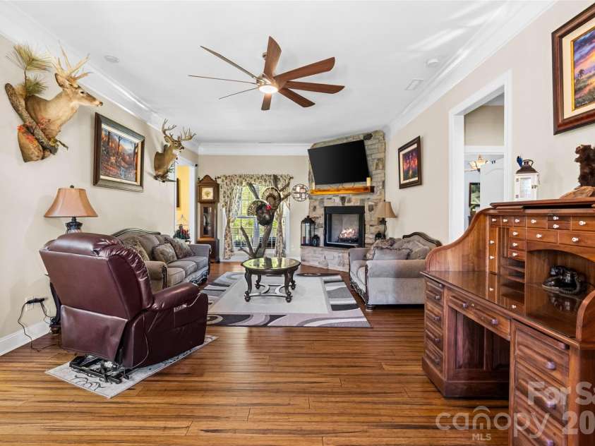 643 John Doster Road, Pageland, SC 29728.  MLS# CAR4369717, YatesRealty ID 14837. 