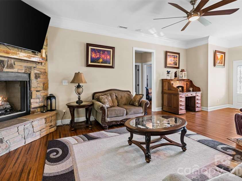 643 John Doster Road, Pageland, SC 29728.  MLS# CAR4369717, YatesRealty ID 14837. 
