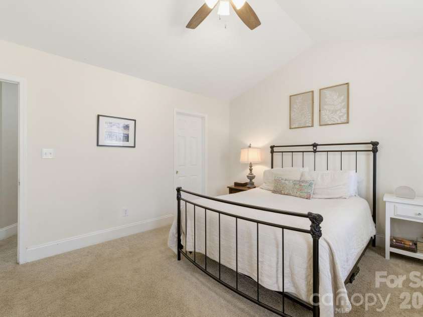 114 Riverton Drive, Statesville, NC 28625.  MLS# CAR4358549, YatesRealty ID 14838. 