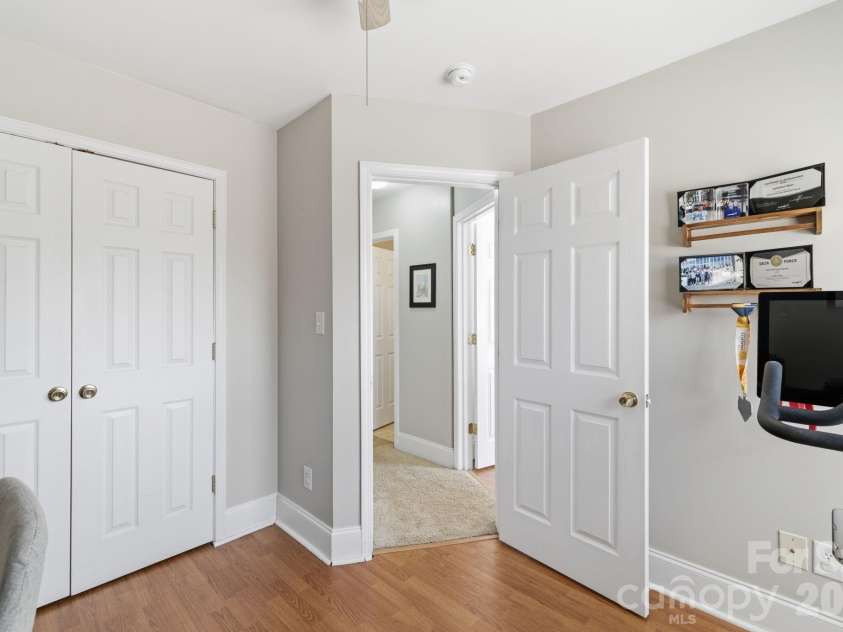 114 Riverton Drive, Statesville, NC 28625.  MLS# CAR4358549, YatesRealty ID 14838. 