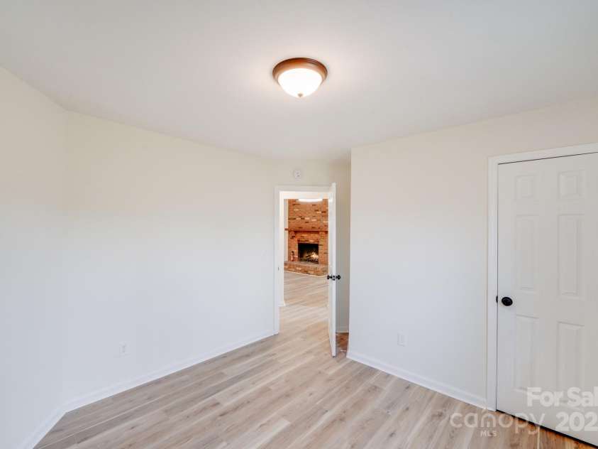 4227 Coopersdale Road, Charlotte, NC 28273.  MLS# CAR4250233, YatesRealty ID 14838. 