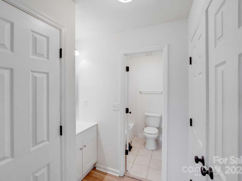 4227 Coopersdale Road, Charlotte, NC 28273.  MLS# CAR4250233, YatesRealty ID 14838. 
