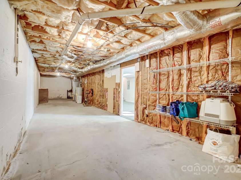 1022 Kannapolis Parkway, Concord, NC 28027.  MLS# CAR4228750, YatesRealty ID 14839. 