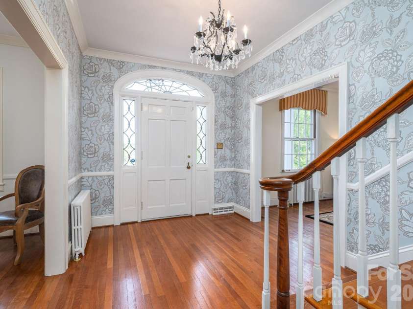 1233 General Hoke Drive, Lincolnton, NC 28092.  MLS# CAR4367723, YatesRealty ID 14839. 