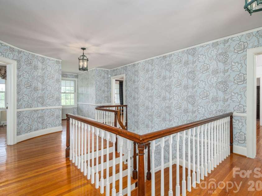 1233 General Hoke Drive, Lincolnton, NC 28092.  MLS# CAR4367723, YatesRealty ID 14839. 
