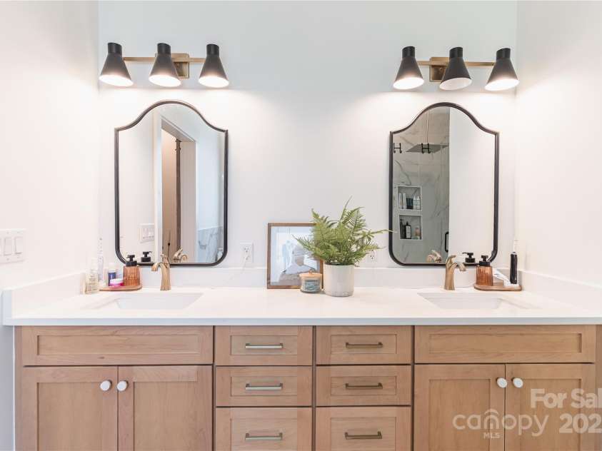 602 Kames Court, Conover, NC 28613.  MLS# CAR4308622, YatesRealty ID 1484. 