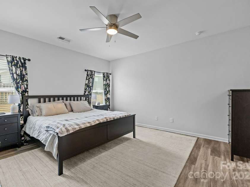 340 Crandon Road, Mount Holly, NC 28120.  MLS# CAR4230516, YatesRealty ID 14841. 