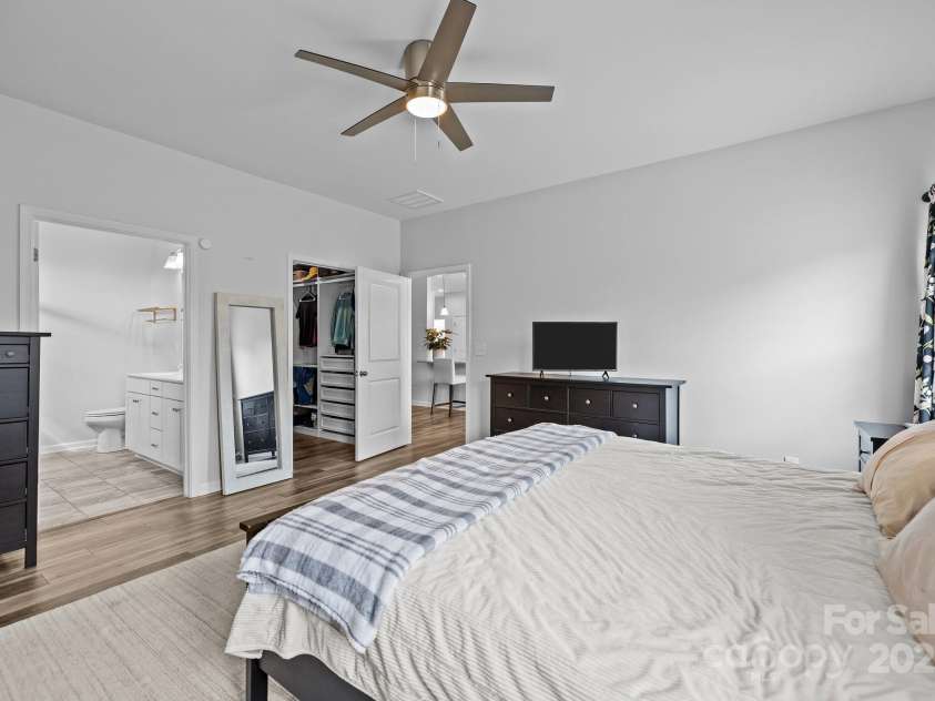 340 Crandon Road, Mount Holly, NC 28120.  MLS# CAR4230516, YatesRealty ID 14841. 