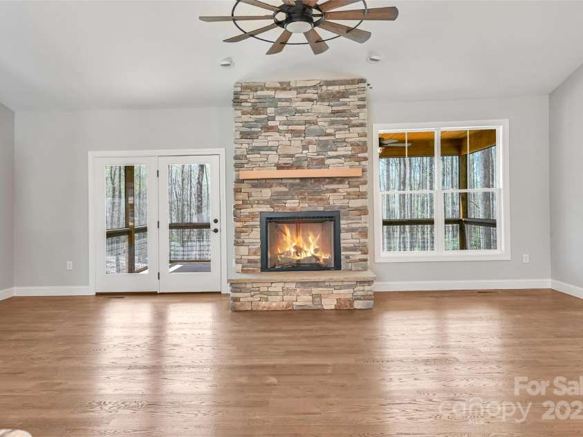 1356 Brightwater Drive, Hendersonville, NC 28739.  MLS# CAR4242323, YatesRealty ID 14842. 