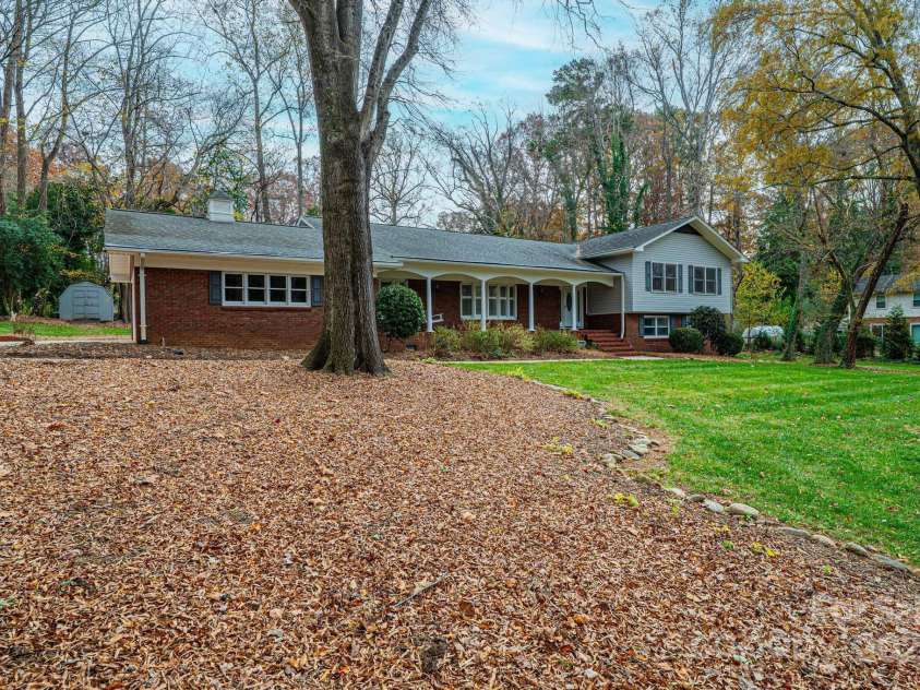 710 4th Avenue, Conover, NC 28613.  MLS# CAR4321618, YatesRealty ID 14842. 