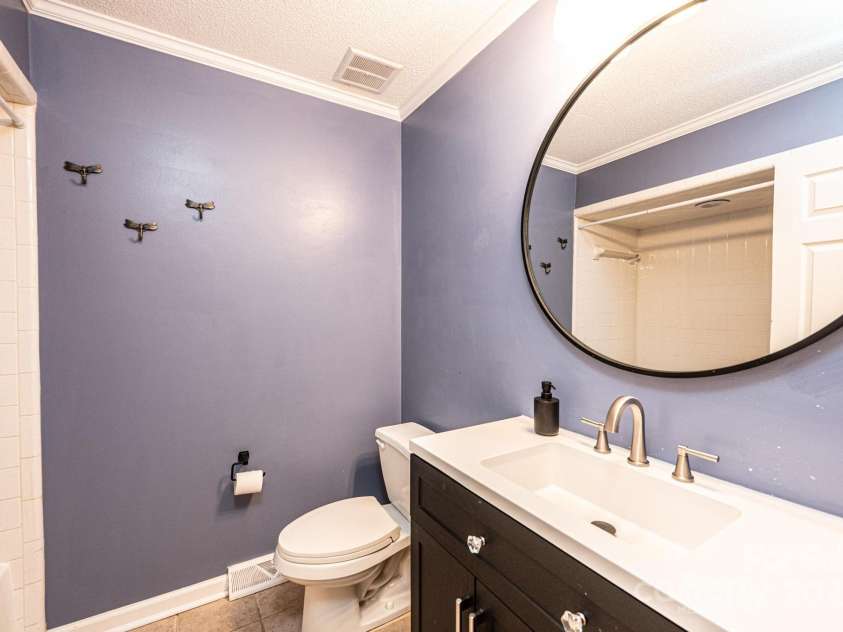 710 4th Avenue, Conover, NC 28613.  MLS# CAR4321618, YatesRealty ID 14842. 