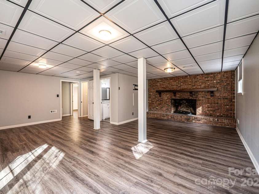 710 4th Avenue, Conover, NC 28613.  MLS# CAR4321618, YatesRealty ID 14842. 