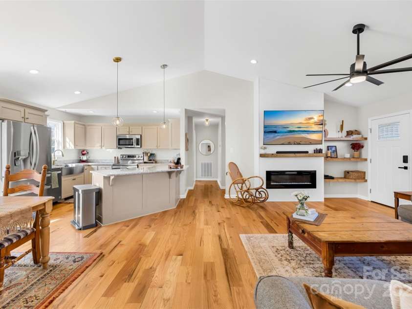 1429 Scotts Creek Road, Statesville, NC 28625.  MLS# CAR4233468, YatesRealty ID 14843. 