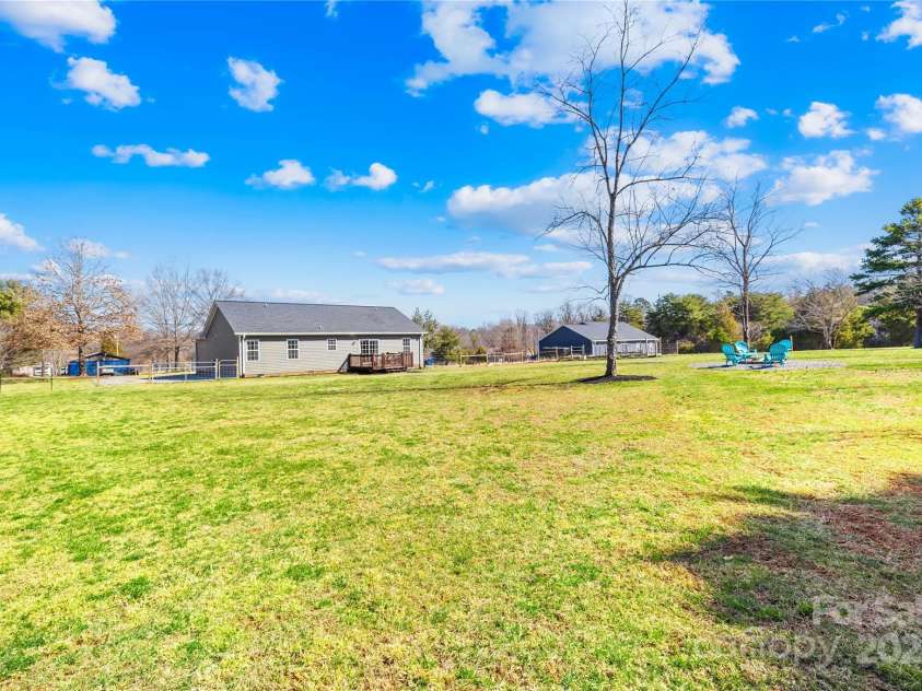 1429 Scotts Creek Road, Statesville, NC 28625.  MLS# CAR4233468, YatesRealty ID 14843. 