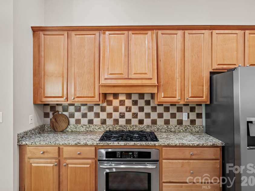 82 Grove End Road, Fletcher, NC 28732.  MLS# CAR4372238, YatesRealty ID 14843. 