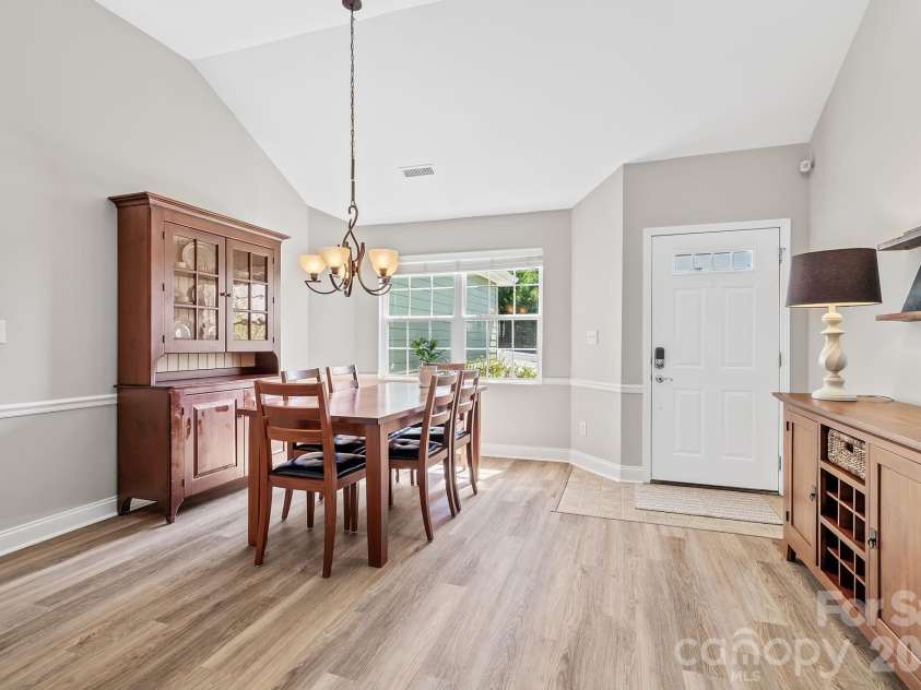 82 Grove End Road, Fletcher, NC 28732.  MLS# CAR4372238, YatesRealty ID 14843. 