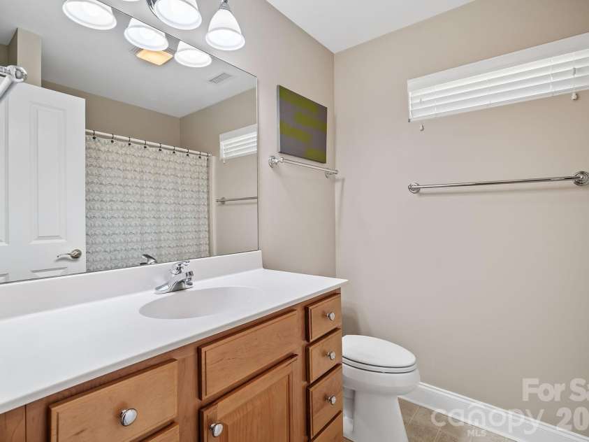 82 Grove End Road, Fletcher, NC 28732.  MLS# CAR4372238, YatesRealty ID 14843. 