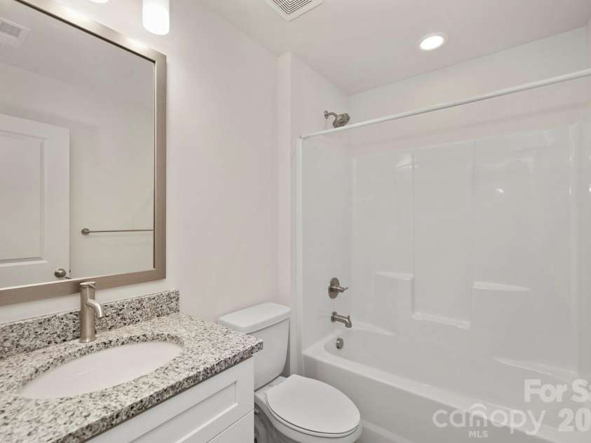222 Rhyne Station Road, Charlotte, NC 28214.  MLS# CAR4345732, YatesRealty ID 14844. Representation