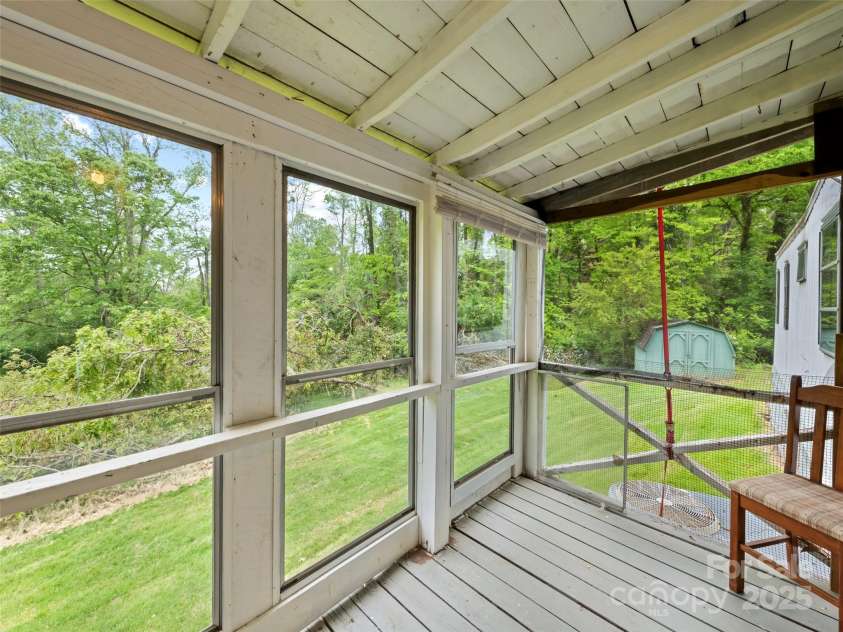 140 Old Leicester Road, Asheville, NC 28804.  MLS# CAR4258091, YatesRealty ID 14845. 