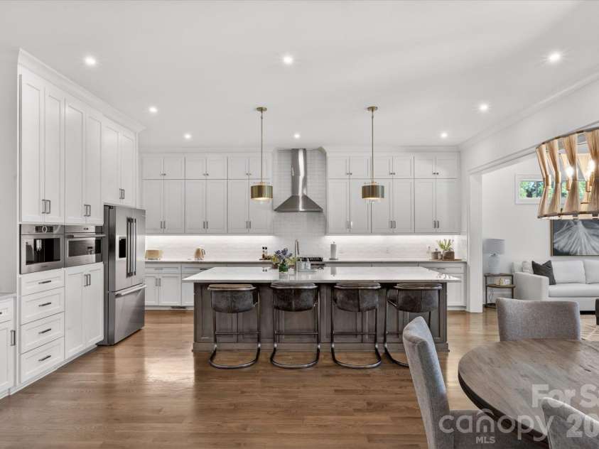 8008 Skye Lochs Drive, Waxhaw, NC 28173.  MLS# CAR4367926, YatesRealty ID 14845. 