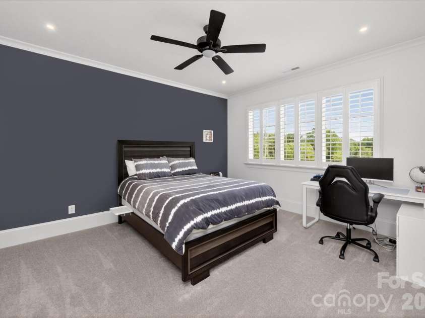 8008 Skye Lochs Drive, Waxhaw, NC 28173.  MLS# CAR4367926, YatesRealty ID 14845. Secondary Upper Level Bedroom