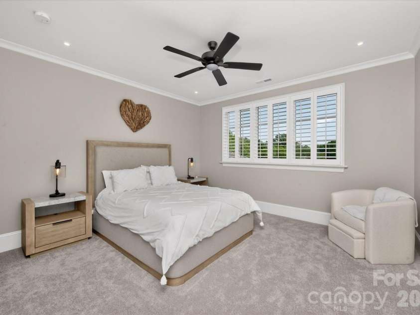 8008 Skye Lochs Drive, Waxhaw, NC 28173.  MLS# CAR4367926, YatesRealty ID 14845. Secondary Upper Level Bedroom