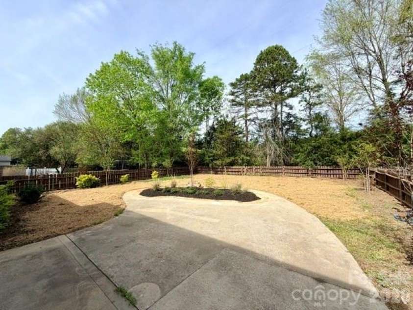 1022 Canopy Drive, Indian Trail, NC 28079.  MLS# CAR4294444, YatesRealty ID 14846. 