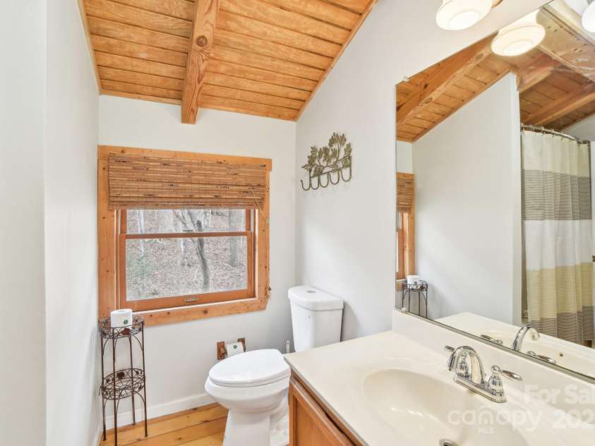 217 Chalet Road, Lake Lure, NC 28746.  MLS# CAR4232804, YatesRealty ID 14846. Bath Upstairs
