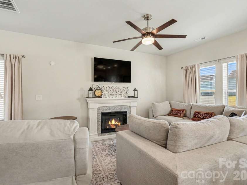 309 Fairchild Way, Albemarle, NC 28001.  MLS# CAR4372753, YatesRealty ID 14848. 