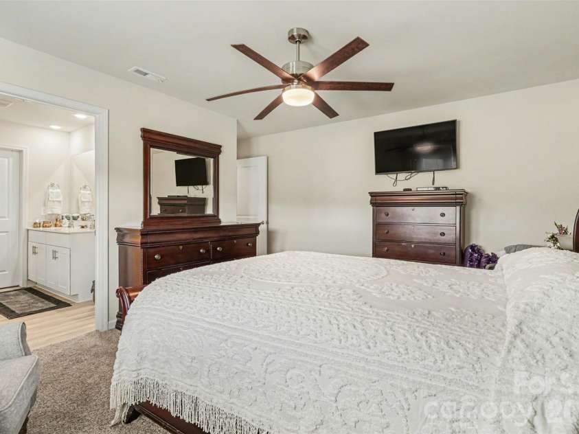 309 Fairchild Way, Albemarle, NC 28001.  MLS# CAR4372753, YatesRealty ID 14848. 