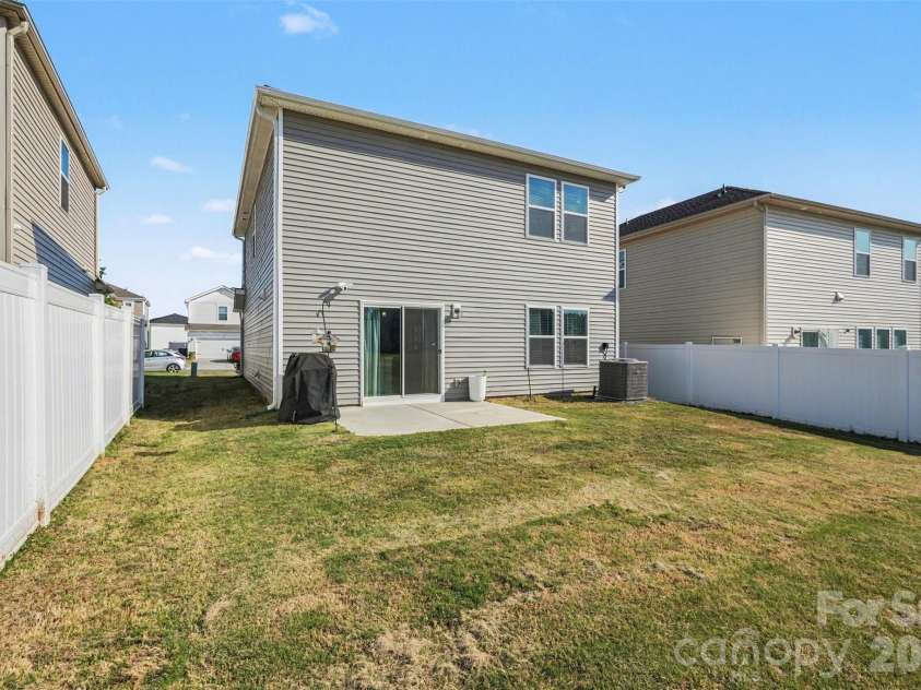 309 Fairchild Way, Albemarle, NC 28001.  MLS# CAR4372753, YatesRealty ID 14848. 