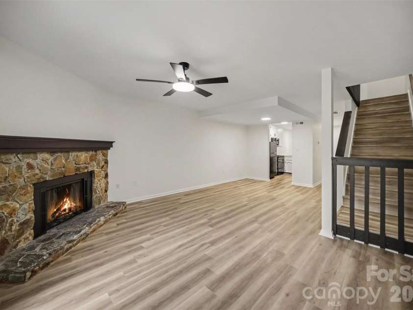 100 Willow Run Drive, Gastonia, NC 28056.  MLS# CAR4414074, YatesRealty ID 14849. Open spacious living room