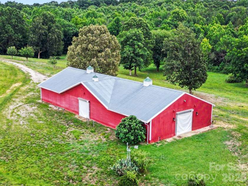 940 Wade Funderburk Road, Pageland, SC 29728.  MLS# CAR4399188, YatesRealty ID 1485. 