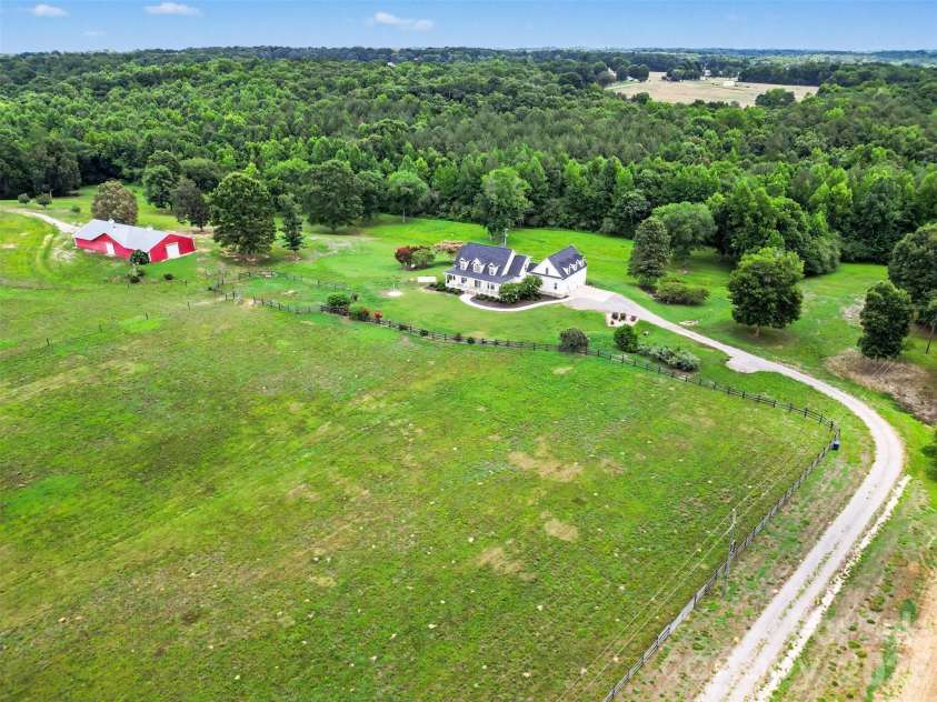 940 Wade Funderburk Road, Pageland, SC 29728.  MLS# CAR4399188, YatesRealty ID 1485. 