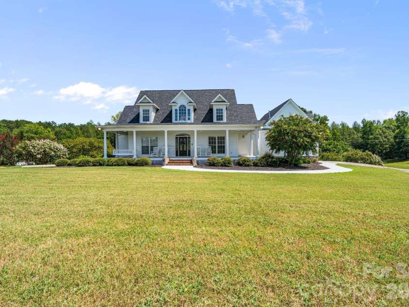 940 Wade Funderburk Road, Pageland, SC 29728.  MLS# CAR4413137, YatesRealty ID 1485. 