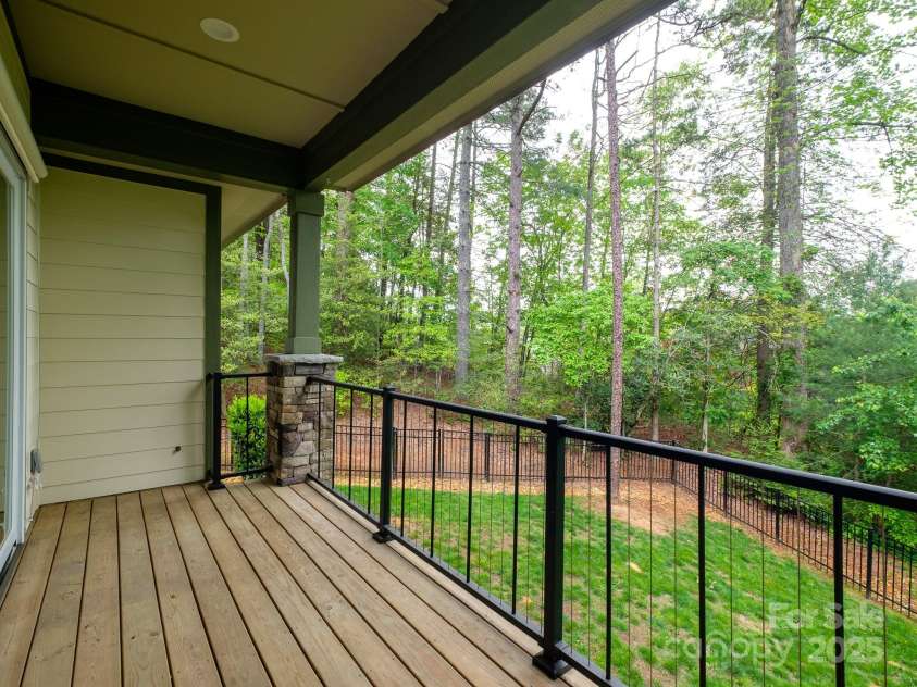 364 Camptown Road, Brevard, NC 28712.  MLS# CAR4256975, YatesRealty ID 14853. 